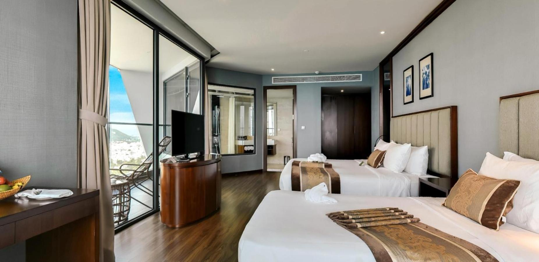 Boton Blue Hotel & Spa Nha Trang Exterior foto
